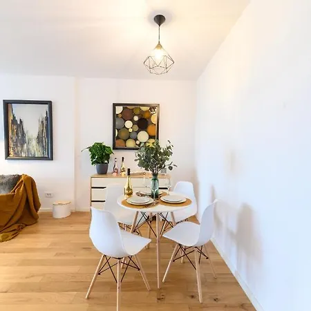 North Artistique - Aviatiei Apartment Bucharest