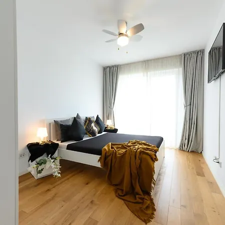 North Artistique - Aviatiei Apartment Bucharest