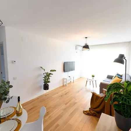 North Artistique - Aviatiei Apartment Bucharest
