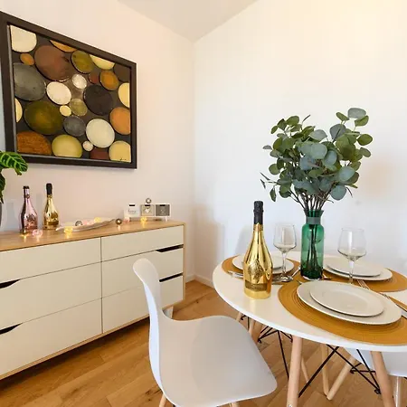 Apartment North Artistique - Aviatiei *