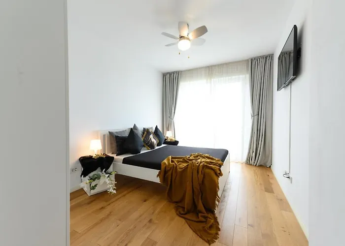 North Artistique - Aviatiei アパート ブカレスト