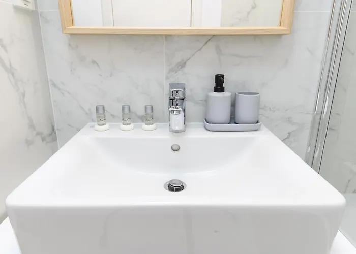 North Artistique - Aviatiei アパート ブカレスト