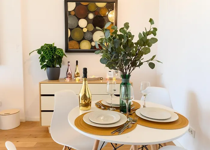 North Artistique - Aviatiei * ブカレスト