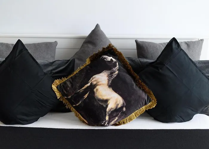 North Artistique - Aviatiei Appartement Boekarest